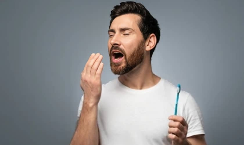 get rid of bad breath or halitosis in one minute